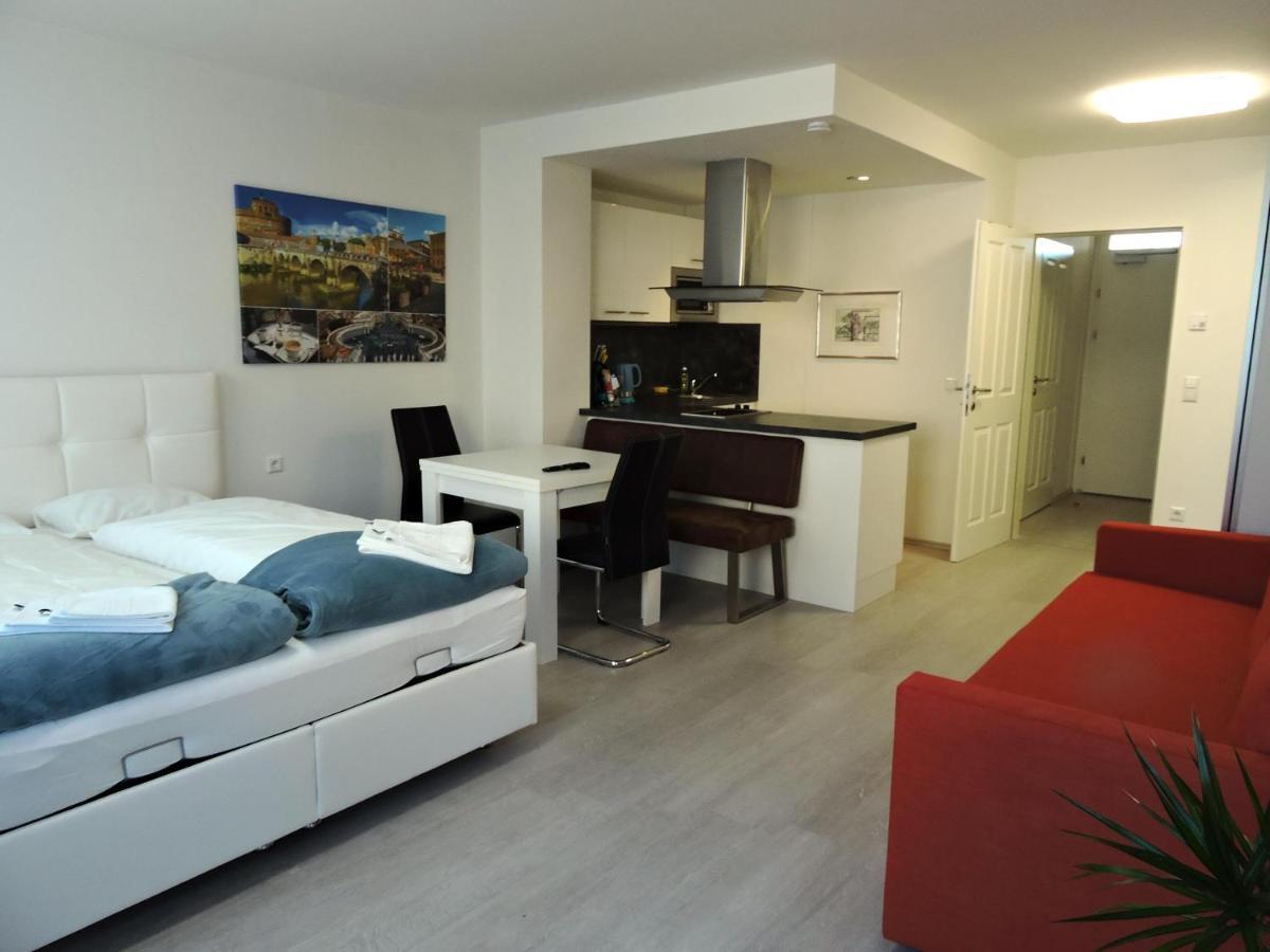 203 Rom, Studio Apartment, 38M2 1-4 Pers 클라겐푸르트 외부 사진