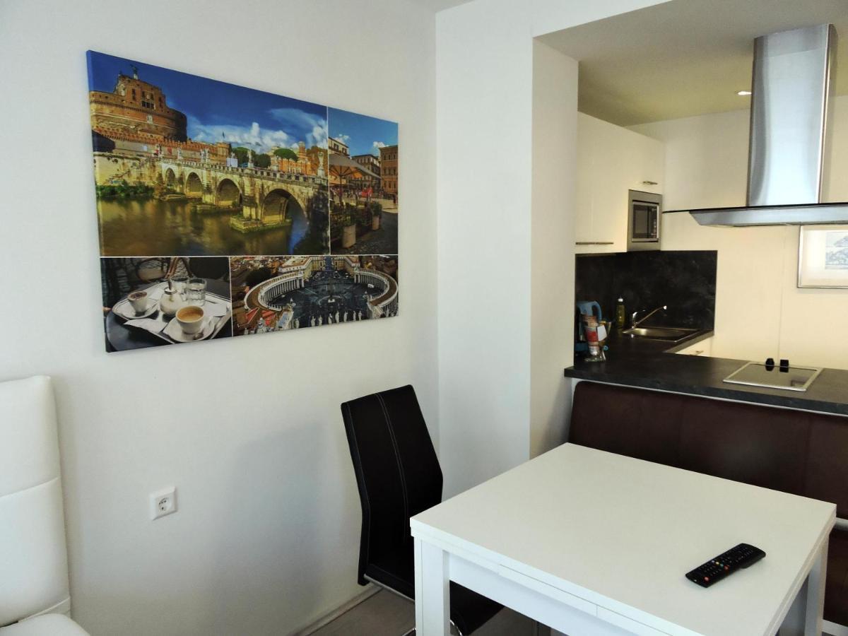 203 Rom, Studio Apartment, 38M2 1-4 Pers 클라겐푸르트 외부 사진