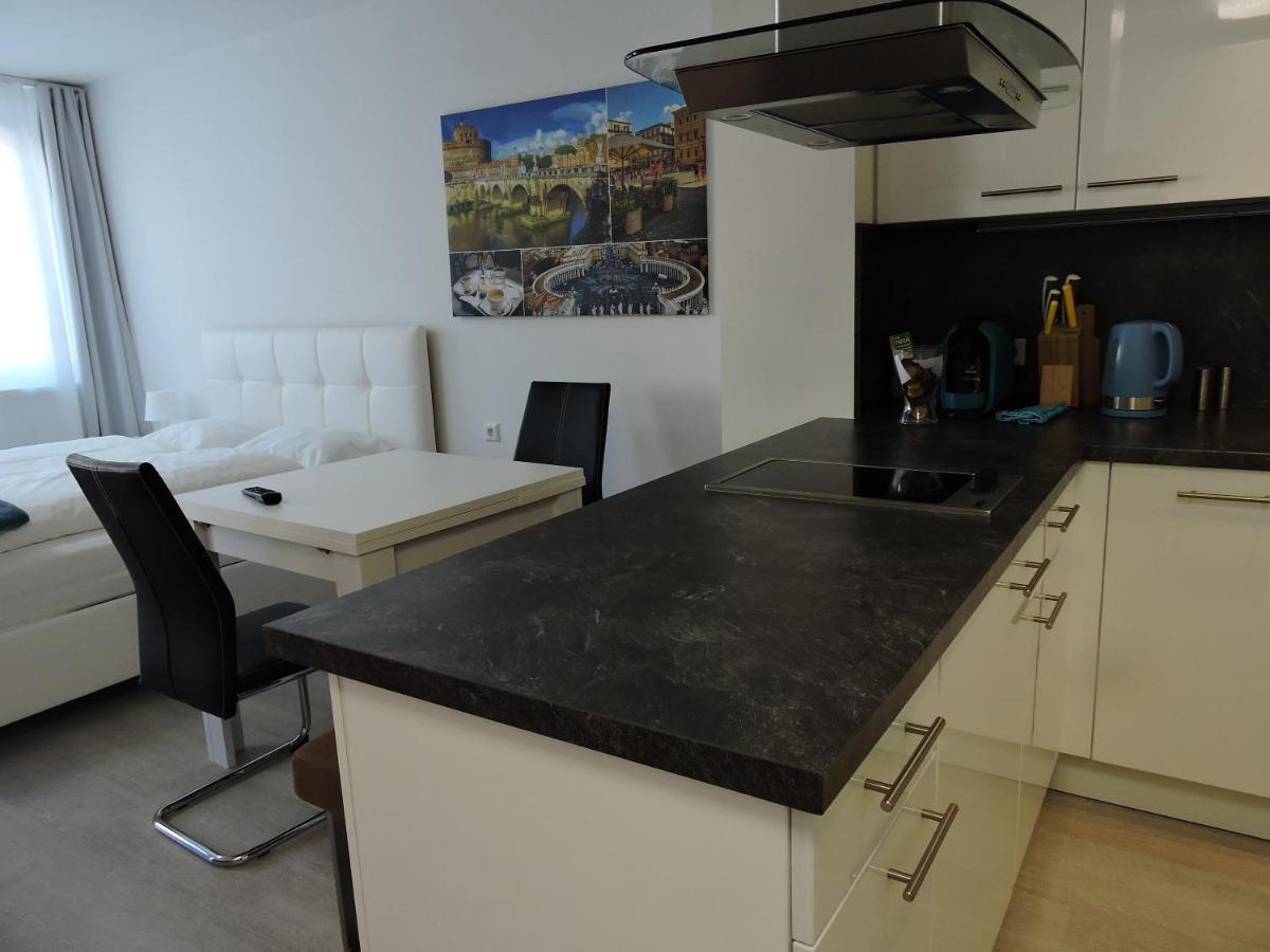 203 Rom, Studio Apartment, 38M2 1-4 Pers 클라겐푸르트 외부 사진